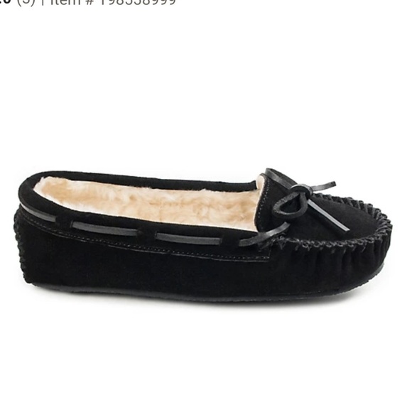 Minnetonka Women's Black Moccasins NWOT - Picture 1 of 8